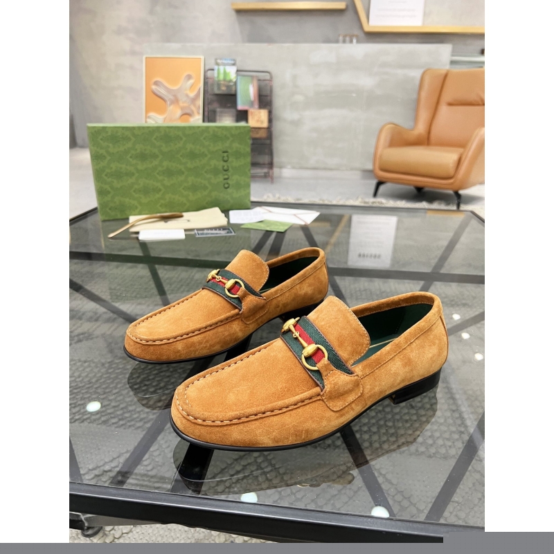 G*u*i leather shoes